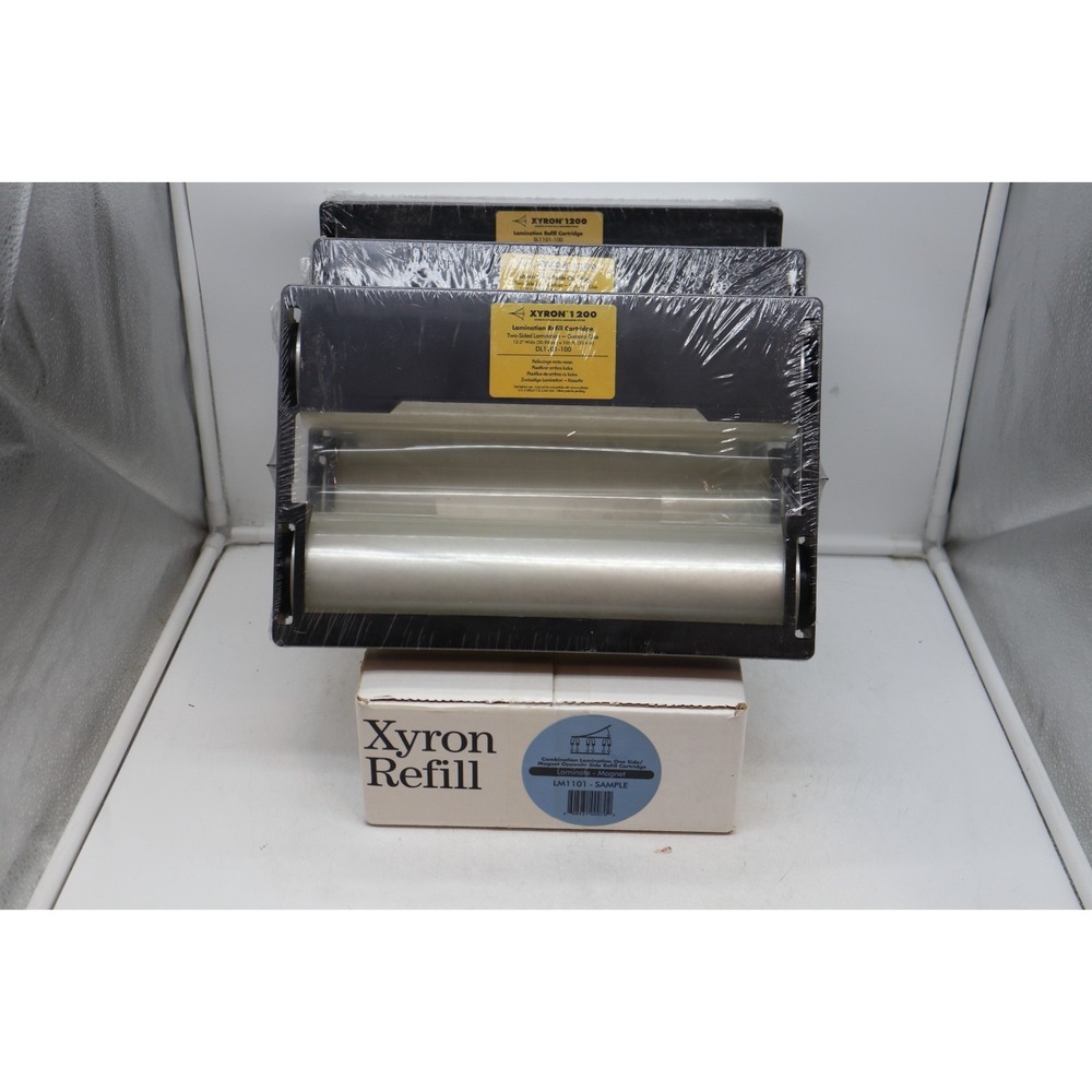 Xyron 1200 Hand Crank Cold Laminator Machine | 4 Refill Cartridges | WORKS GREAT - Picture 13 of 16